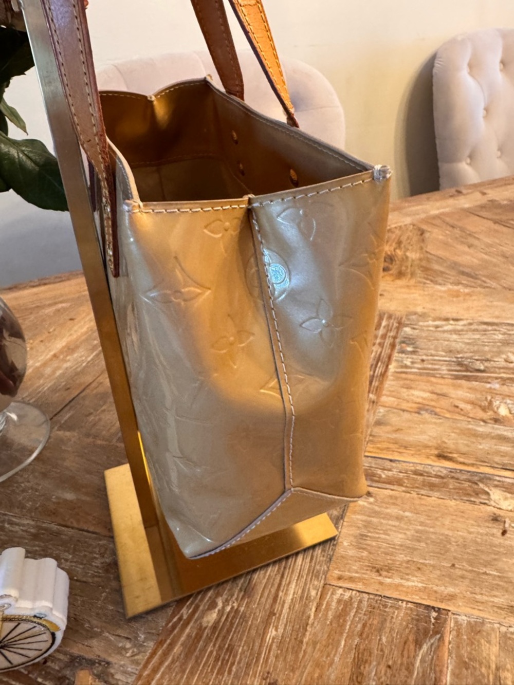 Louis Vuitton Monogram Vernis Patent Leather - Picture 11 of 16
